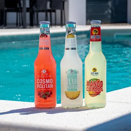 Villa Mina With A Private Pool In Pola