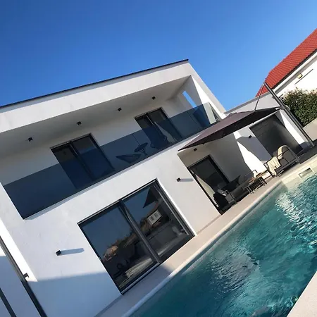 Villa Mina With A Private Pool In